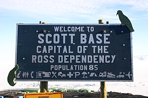 English: Scott Base sign. Carefully positioned...