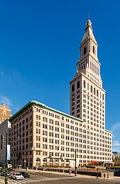 Travelers Tower in Downtown Hartford Travelers Tower, Hartford, Connecticut.jpg