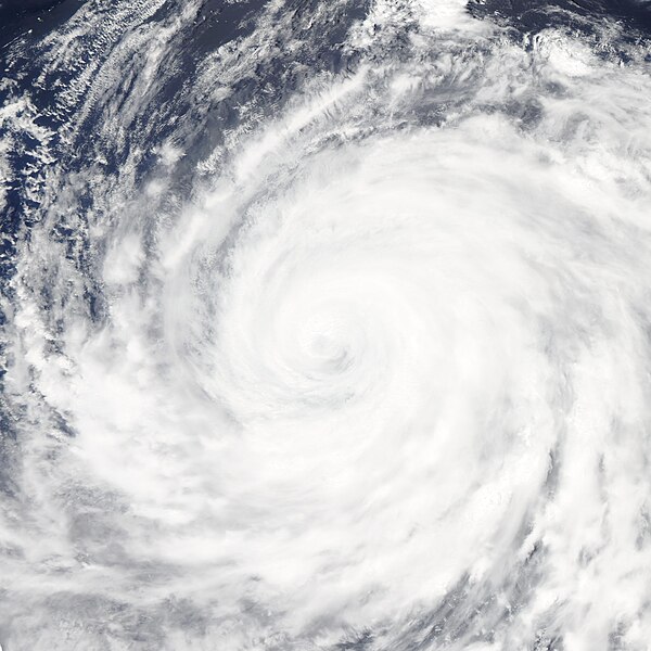 File:Typhoon Ma-on 2011-07-17 0225Z.jpg