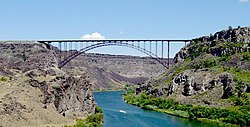 Река Снейк при моста Перин в Туин Фолс, Айдахо