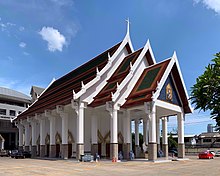 Holy Redeemer Church in Bangkok, built in Thai architecture wadphramhaaaith April2021 Holy Redeemer Church Bangkok 03.jpg