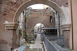 10 Roma gheto porta