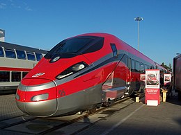 Description de l'image Bombardier ETR 1000 05 Innotrans 2014.JPG.