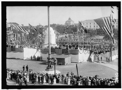 Inauguration of the Columbus Fountain in front of Union Station on June 8, 1912 with President William H. Taft. The Library of Congress is in the background.