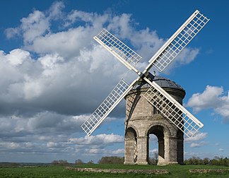 Le moulin à vent de Chesterton, au Royaume-Uni. (définition réelle 3 983 × 3 102)