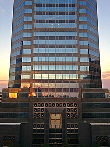 Bank of America Tower, located on Laura Street in Jacksonville, Florida LaurastBOAT.jpg