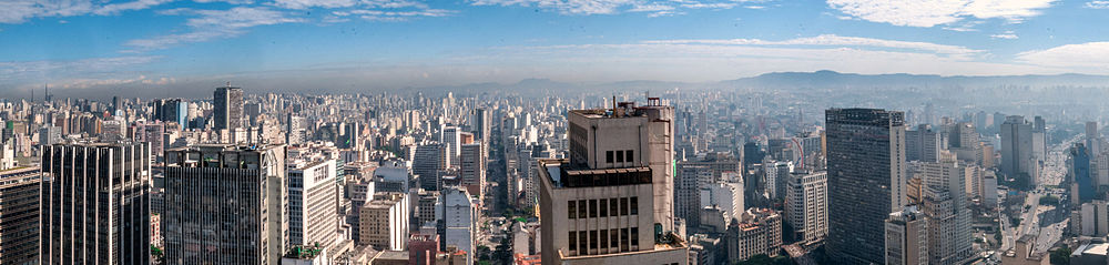 Panoramo pri centrala quartero di São Paulo
