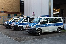 Streifenwagen der Bundespolizeidirektion Berlin am Bahnhof Berlin-Südkreuz.