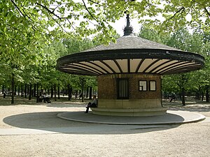 Poste des surveillants du Jardin du Luxembourg