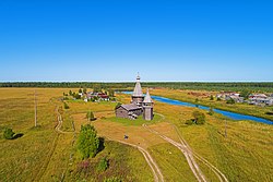 Pohled na Kiprovo, v popředí kostel sv. Jana Zlatoústého