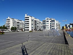 Sjönära boende i Östra Hamnen.