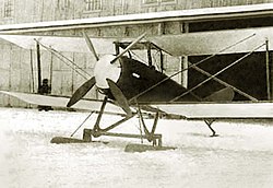 Die MK-1 mit Skifahrwerk