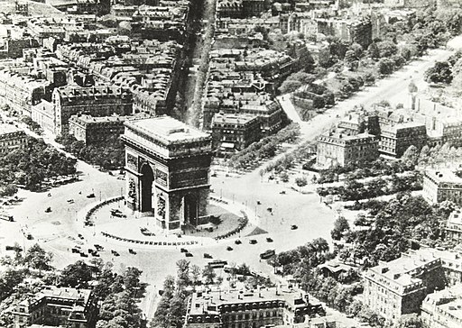 Aerial view of the Arc de Triomphe, Paris, France, ca. 1900