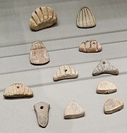 Clay accounting tokens Susa Louvre n2.jpg