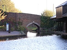 Coventry-Kanal-Hafen: Kanalbrücke (Blick vom Hafenbecken)