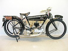 Het eerste eigen model van Gnome et Rhone was een 500cc-eencilinder. Dit is de C-versie uit 1923