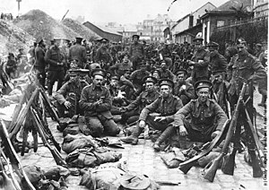 Британська піхота під час битви при Монсі в ході Прикордонної битви