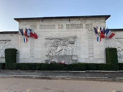 Monument aux morts.