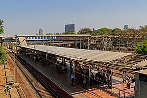 Mumbai 03-2016 84 Elphinstone Road station.jpg