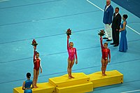 Siegerehrung 2008 im Einzelmehrkampf. Ganz links mit Bronze Yang Yilin