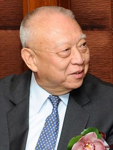 Tung Chee-hwa chopped.jpg