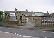 Whitcliffe Mount School - Turnsteads Avenue - geograph.org.uk - 1306287.jpg