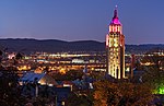 Vignette pour Fichier:Édifice Price at night, Quebec city, Canada.jpg