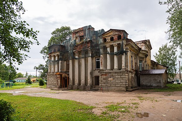 24. Усадьба Неклюдова (Валуевых), Остров, Островский район, Псковская область Автор — Ted.ns