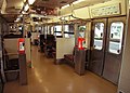 5300番台リニューアル車の車内。