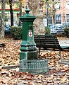 Draghi verdi o vedovelle: le fontanelle in ghisa dei parchi di Milano