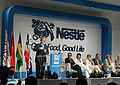 2007년 2월 룰라 다 시우바 브라질 대통령 뒤에 보이는 네슬레 로고.