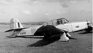 Prentice T.1 sloužící v roce 1953 u No. 16 Reserve Flying School na letišti Derby