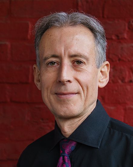 Peter Tatchell (sinh 1952), nhà vận động nhân quyền người Anh gốc Úc, được biết đến nhiều nhất qua công việc của ông với các phong trào xã hội LGBT. Hình: Colin