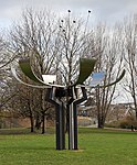 Kinetische Skulptur Klingende Blume (Stahl, Edelstahl), nahe S-Bhf. Treptower Park, Berlin, 1985