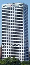US Bank Center 2 (обрезано) .jpg