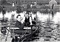 From left to right: Jean Callebaut, the architect Léon van Dievoet and Lismonde, in a canoe on Lake Overmeire on September 3, 1933.