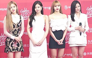 Black Pink na 33. ročníku Golden Disc Awards 5. ledna 2019 Zleva: Rosé, Jennie, Lisa, Jisoo