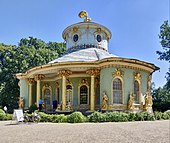 Casa Chinezească, (Potsdam, Germania), un exemplu de chinoiserie, 1755-1764, de Johann Gottfried Büring