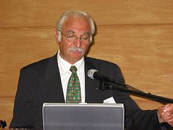 Prof. Dr. Dévay Attila