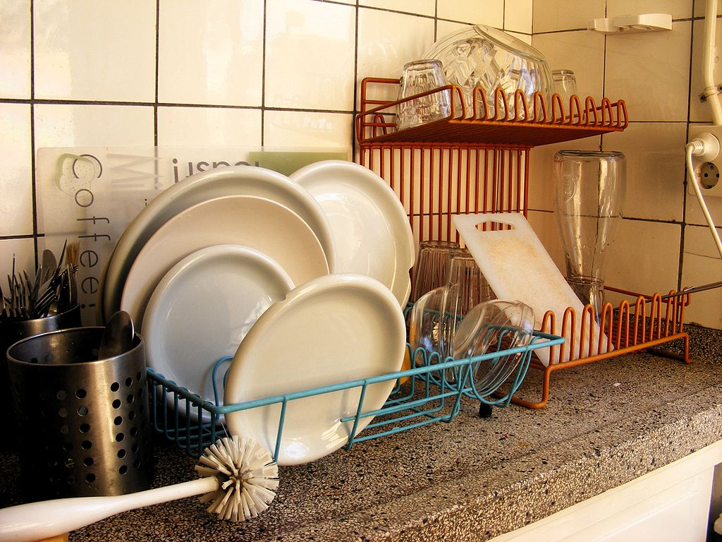 Dishes in a dutch kitchen