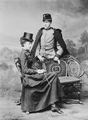 Michael Maria Carlos (Miguel II. von Braganza) und seine Schwester Marie Therese, c. 1875