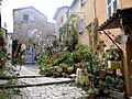 Strada centrale del vecchio villaggio di Falicon