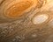 Veľká červená škvrna, najväčší búrkový útvar na Jupiteri, ktorý vyčnieva nad okolité mraky. Má tvar oválu s rozmermi 40 000 x 13 000 km a pomaly obieha okolo planéty. Je to cirkulačný útvar podobný pozemským hurikánom, ale neporovnateľne väčší a dlhšie trvajúci. Od jej prvého pozorovania uplynulo už viac ako 340 rokov.