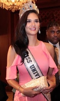 Pia Wurtzbach en juillet 2016.