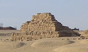 Pyramide de reine G3c