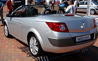 http://upload.wikimedia.org/wikipedia/commons/thumb/d/dd/Renault_Megane_Cabrio_2006.jpg/200px-Renault_Megane_Cabrio_2006.jpg