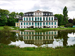 Летен дворец Вилхелмстал