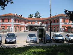 The passenger building.