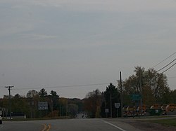 Junction of Highway 32 و 22 near Gillett