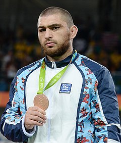Церемония награждения летних Олимпийских игр 2016 г., мужская вольная борьба, 86 кг 6.jpg